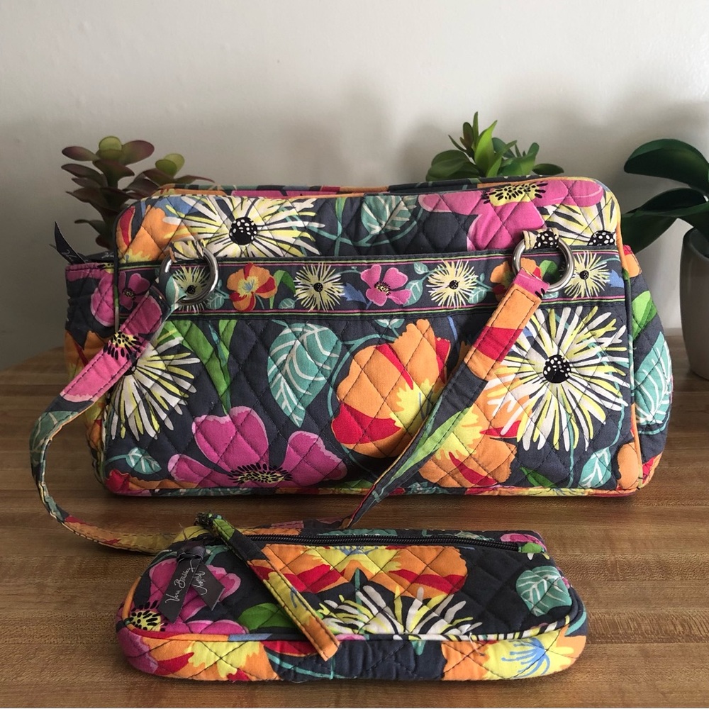 Vera Bradley Shoulder Bag and Matching Wristlet!